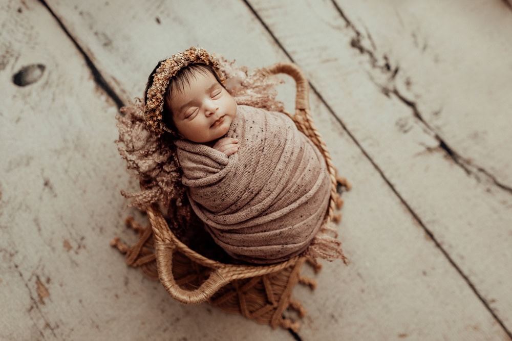 Winni Mini Photography newborn baby family maternity ward photographer gold coast brisbane pregnancy pindara upper coomera-1
