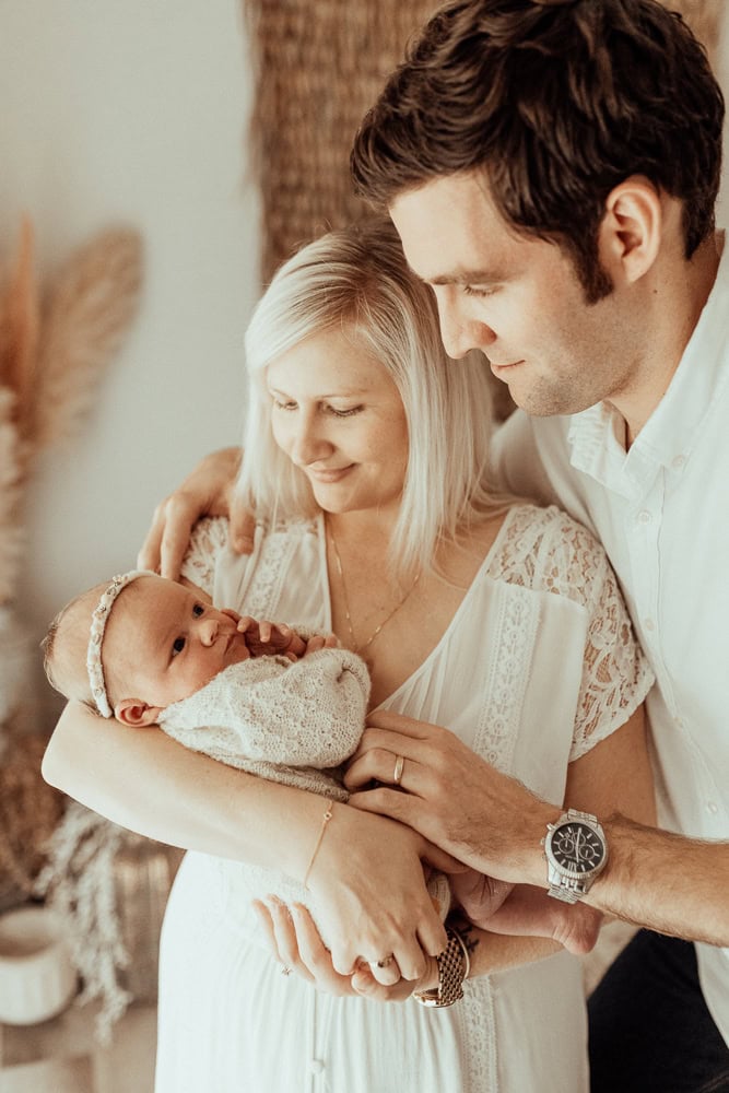 newborn baby family maternity photographer photography photos baby pregnancy pindara gold coast brisbane winni mini tanha upper coomera -20