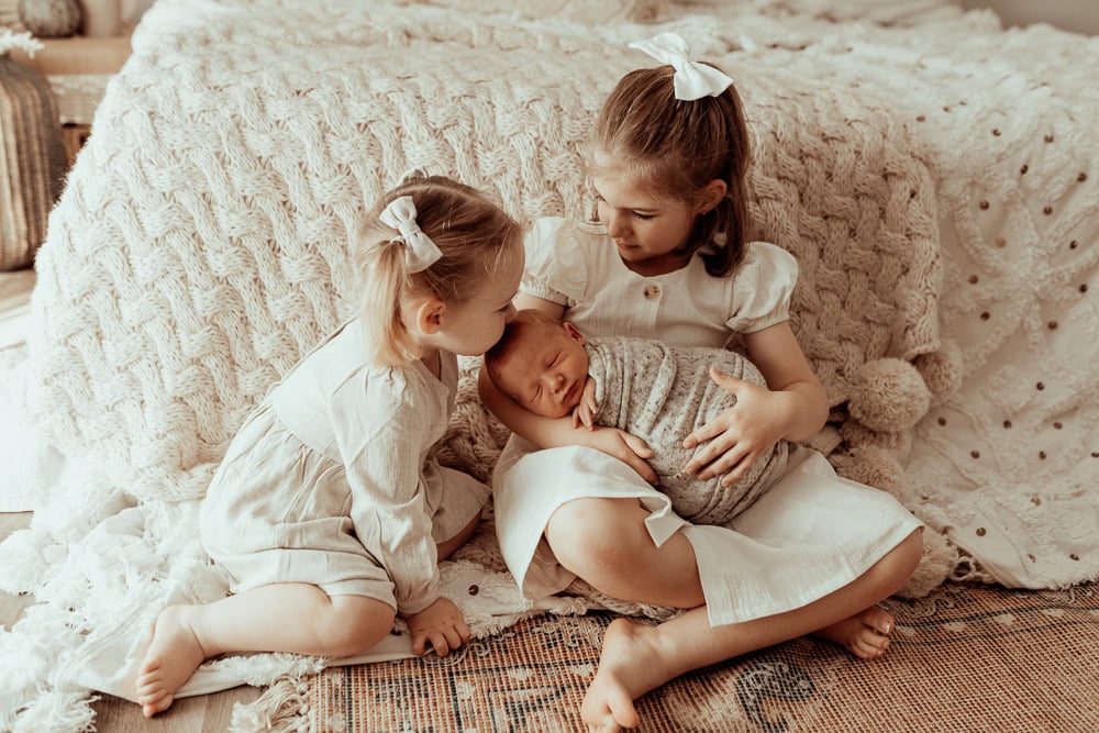 newborn baby family maternity photographer photography photos baby pregnancy pindara gold coast brisbane winni mini tanha upper coomera