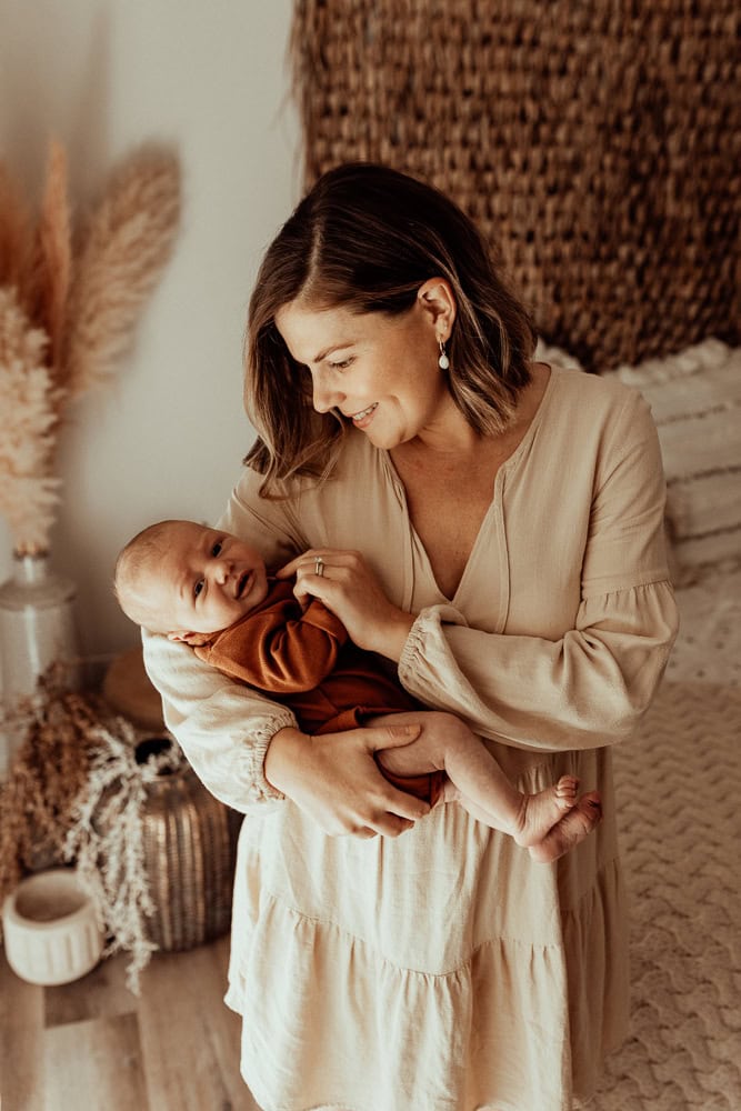 newborn baby family maternity photographer photography photos baby pregnancy pindara gold coast brisbane winni mini tanha upper coomera
