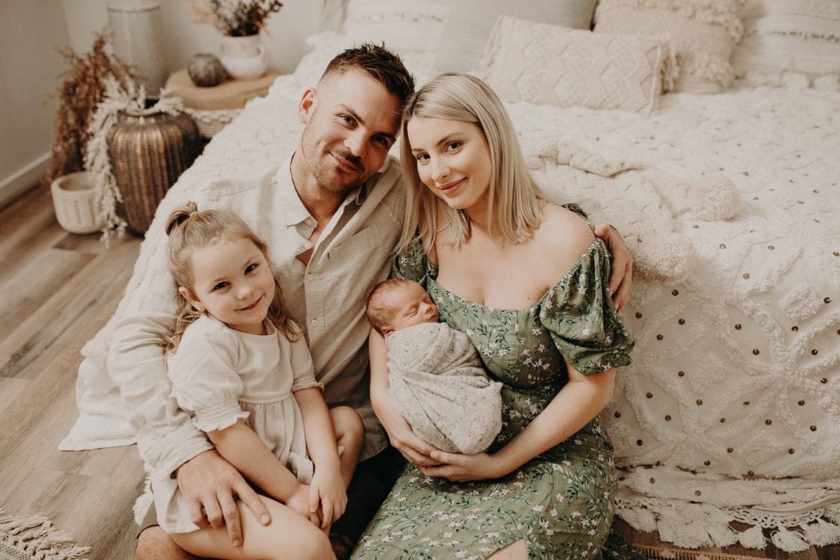 newborn baby family maternity photographer photography photos baby pregnancy pindara gold coast brisbane winni mini tanha upper coomera before-1