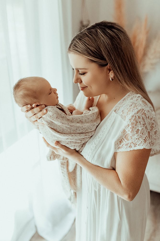 tanha Winni & Mini Photography newborn baby family maternity pregnancy profile photo photographer photography gold coast brisbane picture pindara mater mothers gold coast private-1