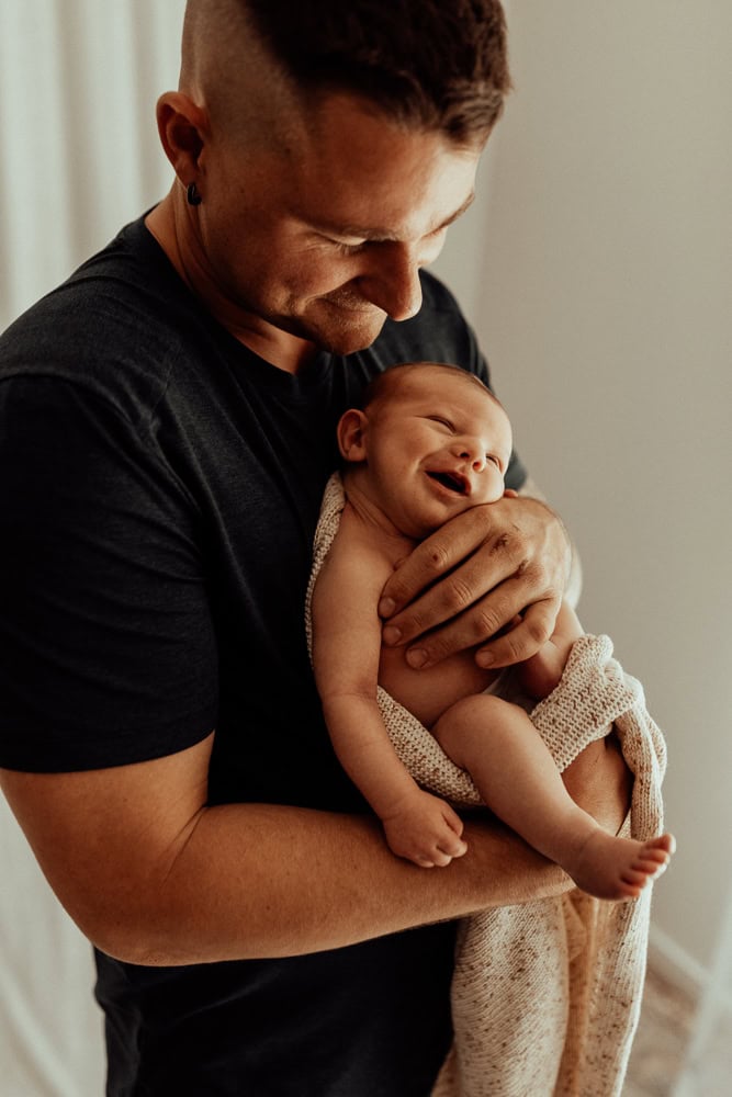 Winni Mini newborn baby family maternity pregnancy photos photographer photography babies pindara mater mothers pregnant pictures sunset studio upper coomera gold coast brisbane-1
