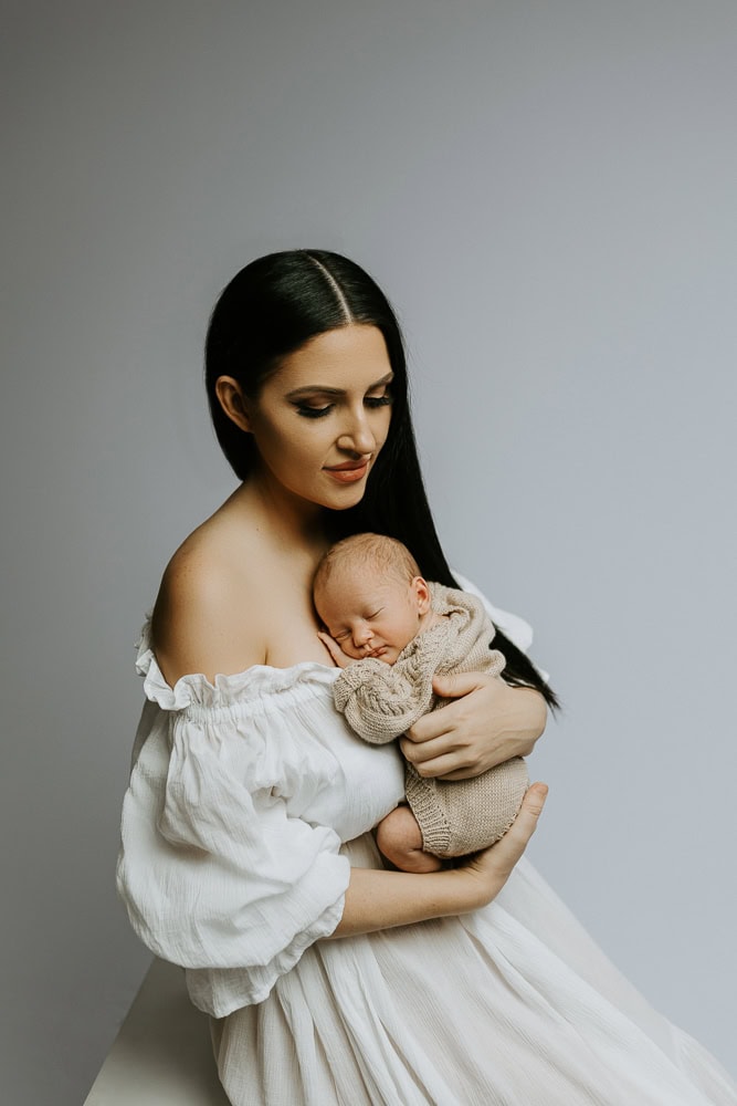 mermaid newborn baby maternity pregnancy family photographer photography photos gold coast brisbane Winni & Mini Photography tanha upper coomera pindara