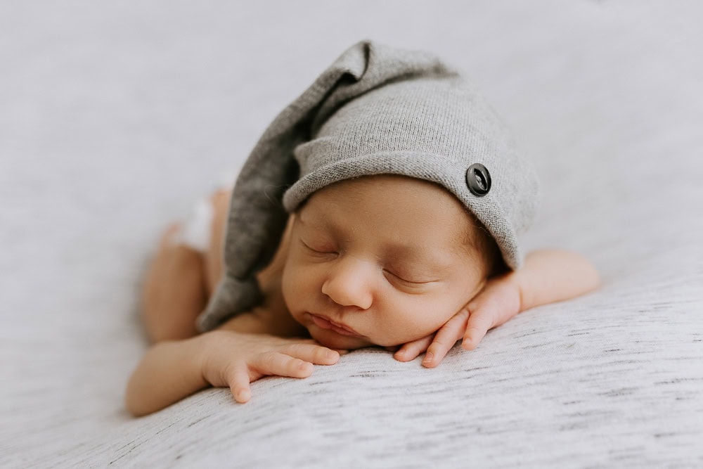 newborn baby maternity pregnancy family photographer photography photos gold coast brisbane Winni & Mini Photography tanha upper coomera pindara