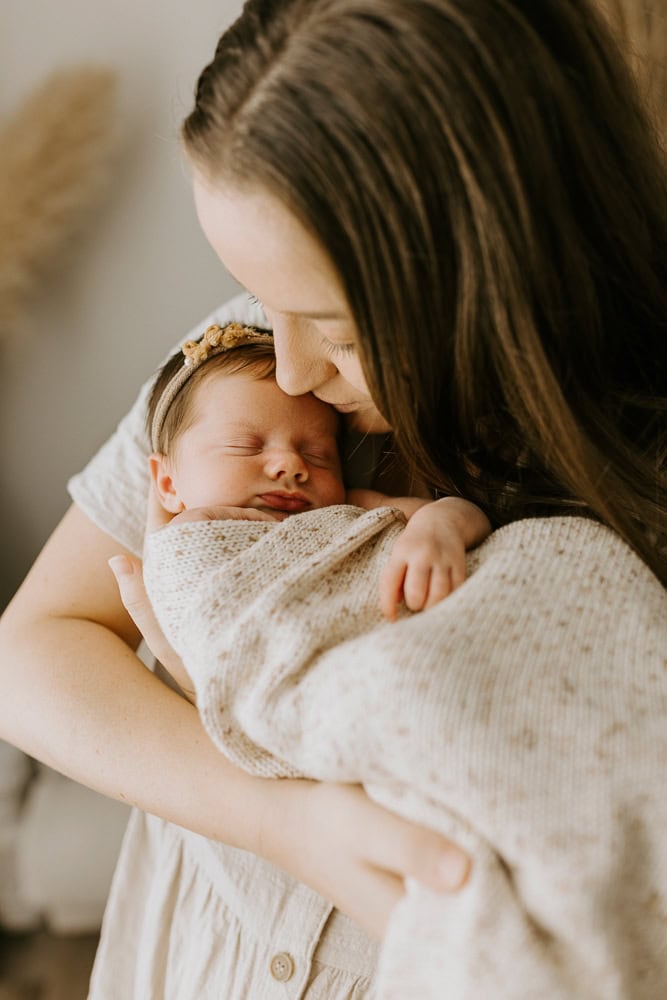 tanha Winni & Mini Photography baby family babies pregnancy maternity photos studio photographer gold coast brisbane pindara