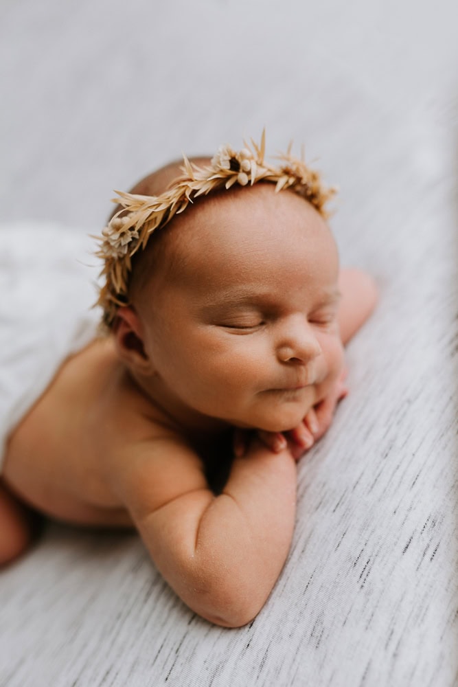 newborn baby maternity pregnancy family photographer photography photos gold coast brisbane Winni & Mini Photography tanha upper coomera pindara