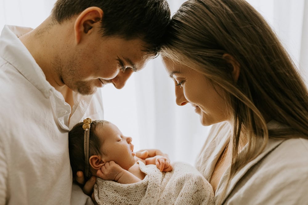 tanha Winni & Mini Photography baby family babies pregnancy maternity photos studio photographer gold coast brisbane pindara