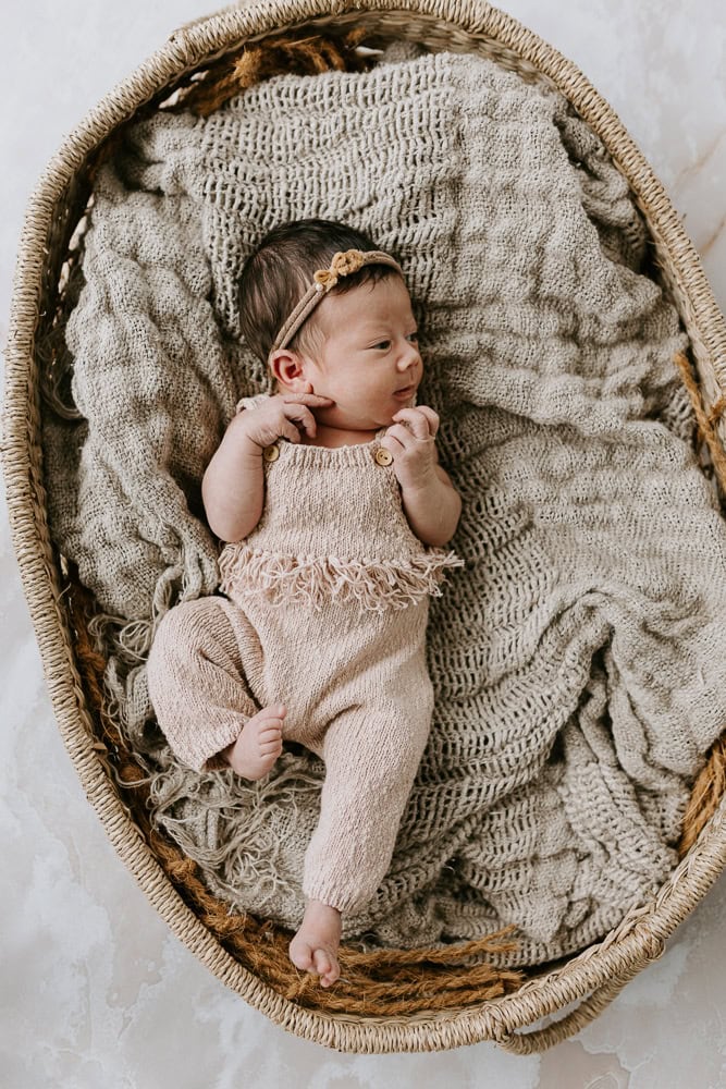 newborn baby maternity pregnancy family photographer photography photos gold coast brisbane Winni & Mini Photography tanha upper coomera pindara