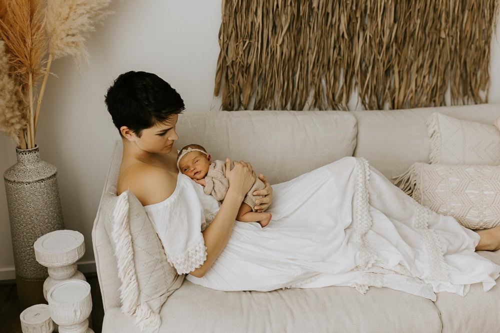 newborn baby maternity pregnancy family photographer photography photos gold coast brisbane Winni & Mini Photography tanha upper coomera pindara
