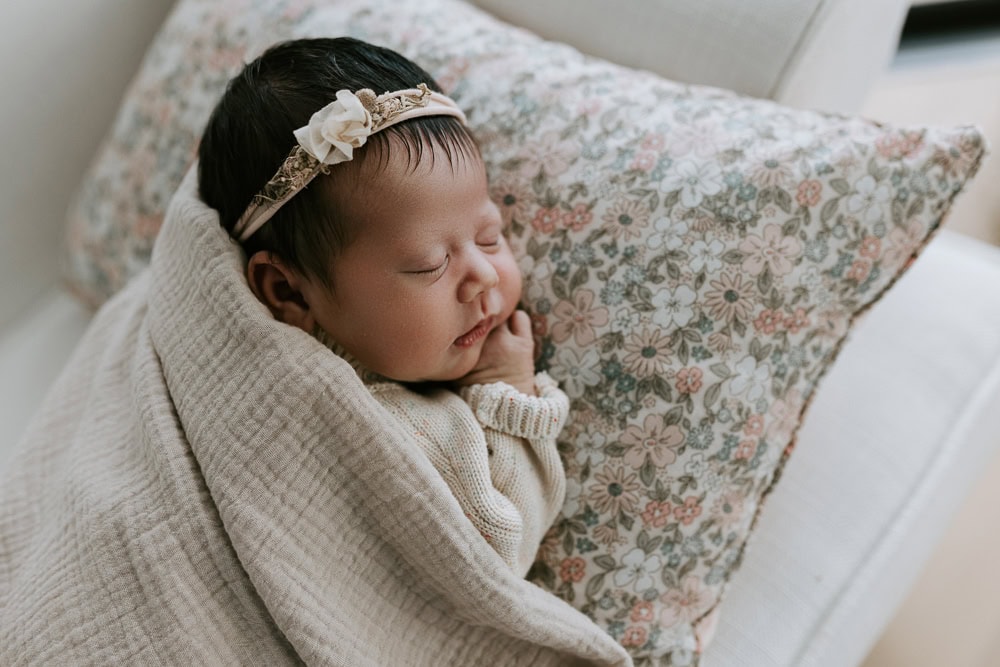 newborn baby maternity pregnancy family photographer photography photos gold coast brisbane Winni & Mini Photography tanha upper coomera pindara