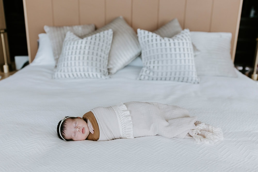 newborn baby maternity pregnancy family photographer photography photos gold coast brisbane Winni & Mini Photography tanha upper coomera pindara