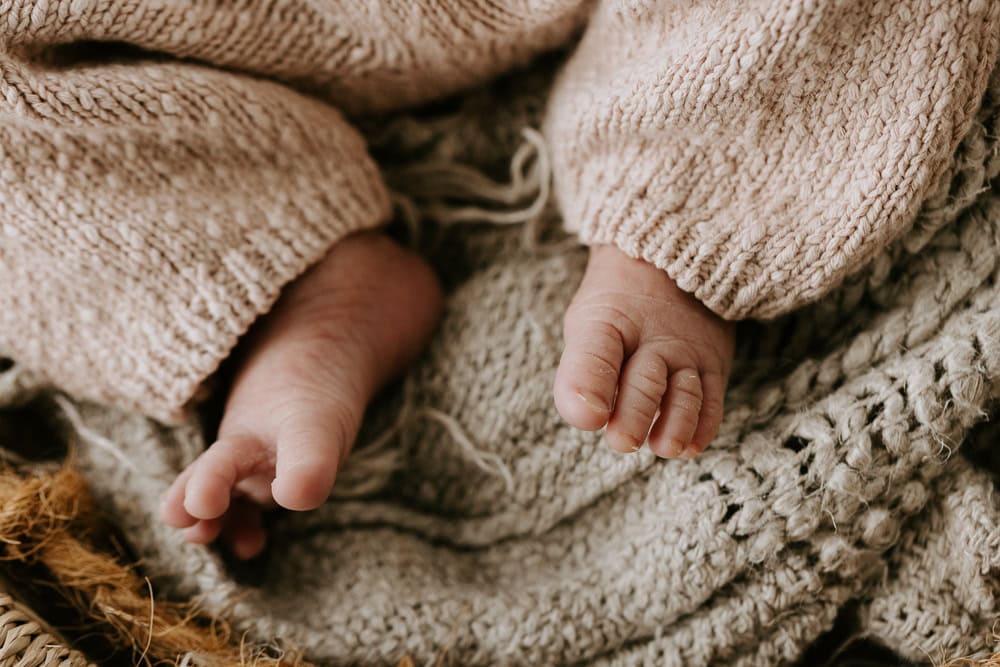 newborn baby maternity pregnancy family photographer photography photos gold coast brisbane Winni & Mini Photography tanha upper coomera pindara