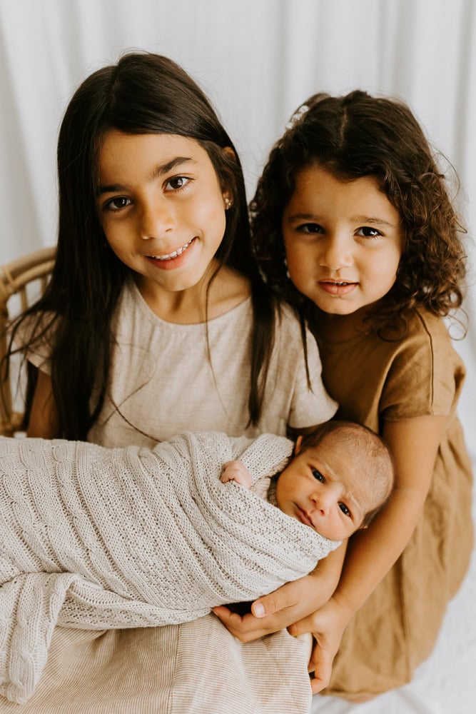 tanha Winni & Mini Photography baby family babies pregnancy maternity photos studio photographer gold coast brisbane pindara