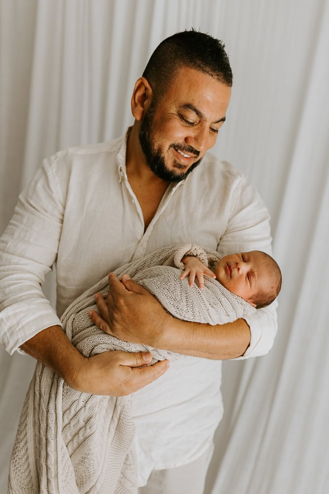 tanha Winni & Mini Photography baby family babies pregnancy maternity photos studio photographer gold coast brisbane pindara