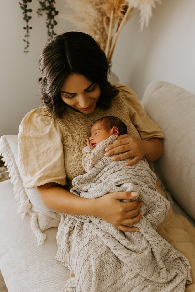tanha Winni & Mini Photography baby family babies pregnancy maternity photos studio photographer gold coast brisbane pindara