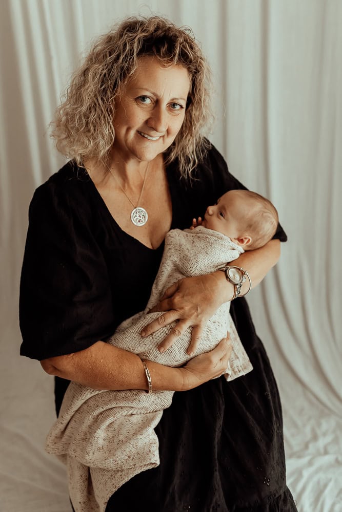 tanha newborn baby family maternity pregnancy photos photography photographer gold coast brisbane pindara babies