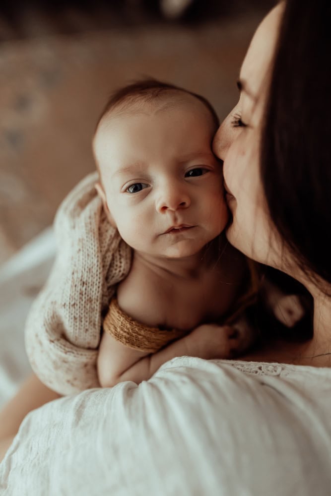 tanha newborn baby family maternity pregnancy photos photography photographer gold coast brisbane pindara babies