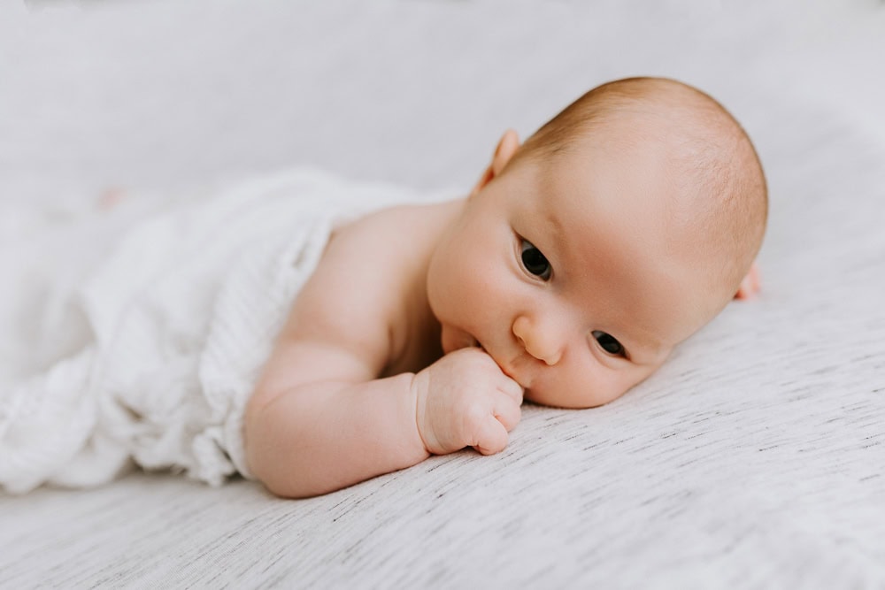 newborn baby maternity pregnancy family photographer photography photos gold coast brisbane Winni & Mini Photography tanha upper coomera pindara