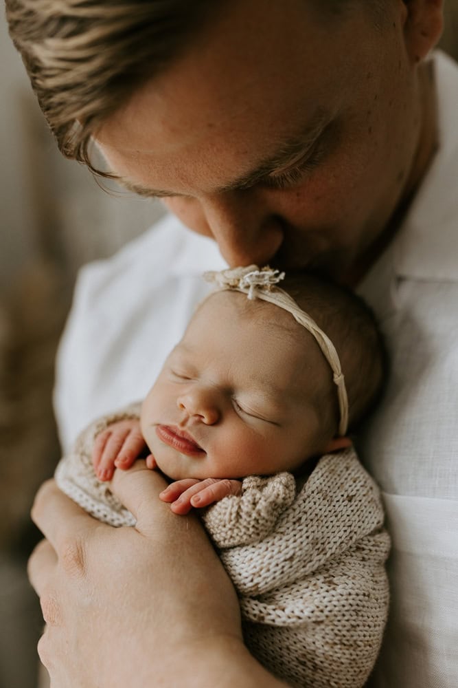newborn baby maternity pregnancy family photographer photography photos gold coast brisbane Winni & Mini Photography tanha upper coomera pindara