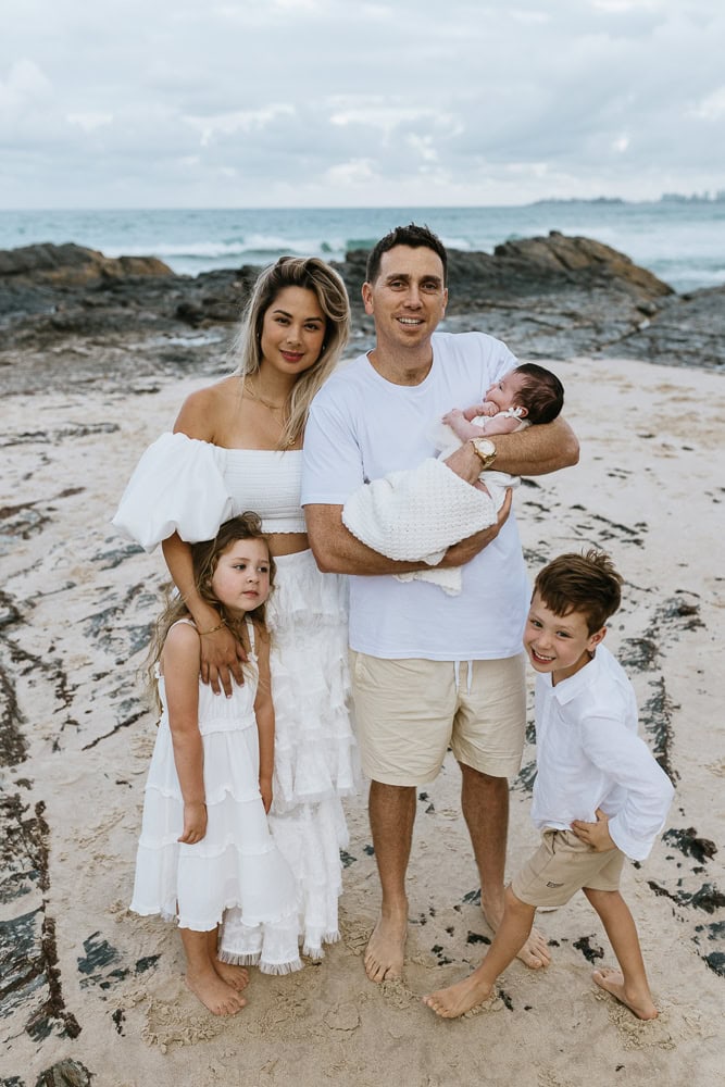 newborn baby maternity pregnancy family photographer photography photos gold coast brisbane Winni & Mini Photography tanha upper coomera pindara