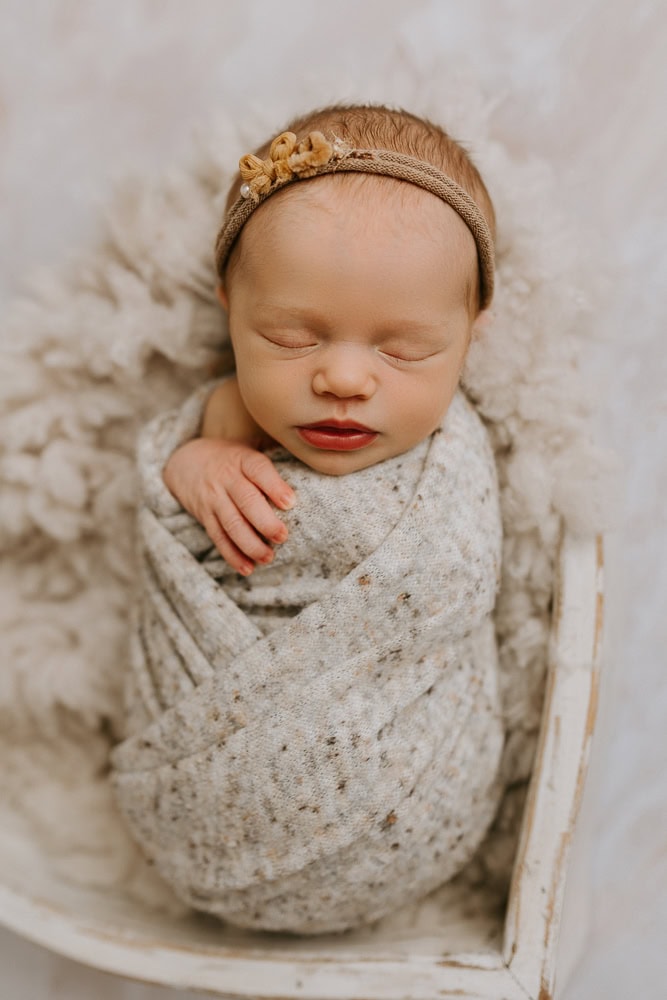 newborn baby maternity pregnancy family photographer photography photos gold coast brisbane Winni & Mini Photography tanha upper coomera pindara