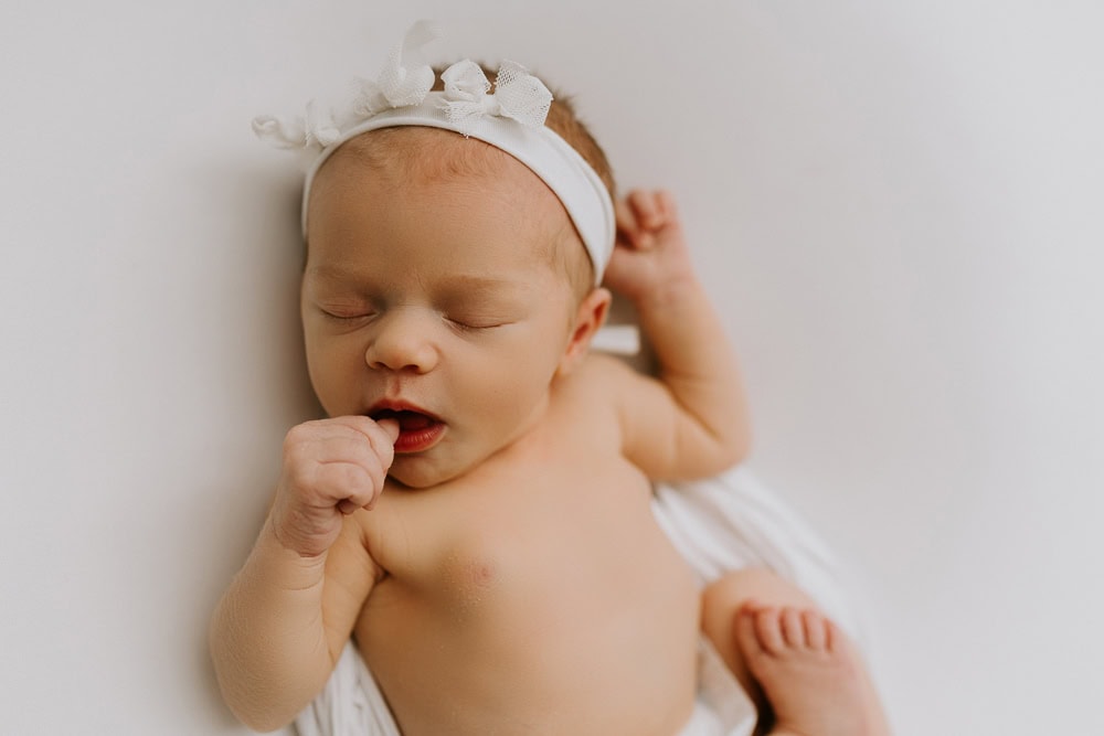 newborn baby maternity pregnancy family photographer photography photos gold coast brisbane Winni & Mini Photography tanha upper coomera pindara