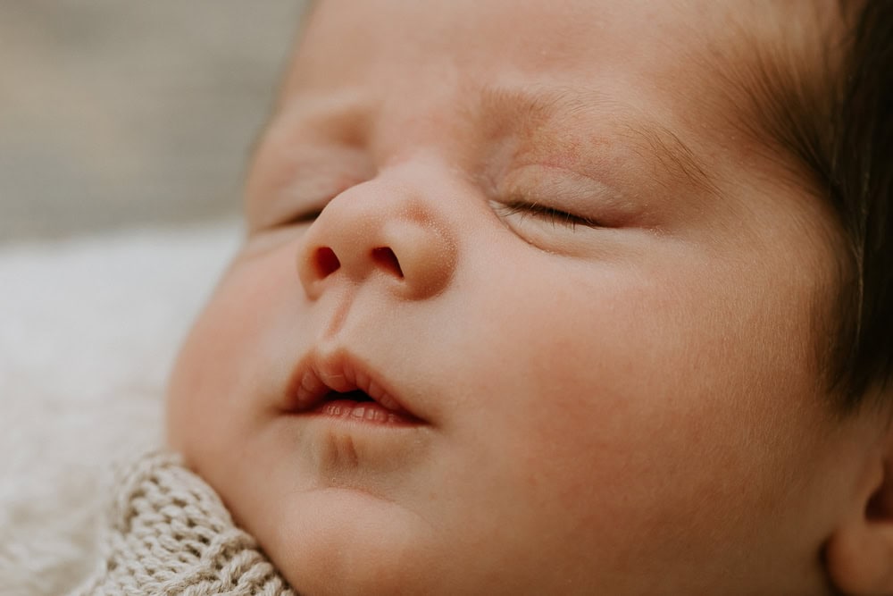newborn baby maternity pregnancy family photographer photography photos gold coast brisbane Winni & Mini Photography tanha upper coomera pindara