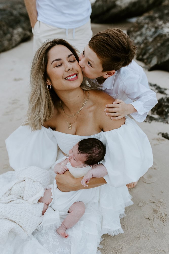 newborn baby maternity pregnancy family photographer photography photos gold coast brisbane Winni & Mini Photography tanha upper coomera pindara