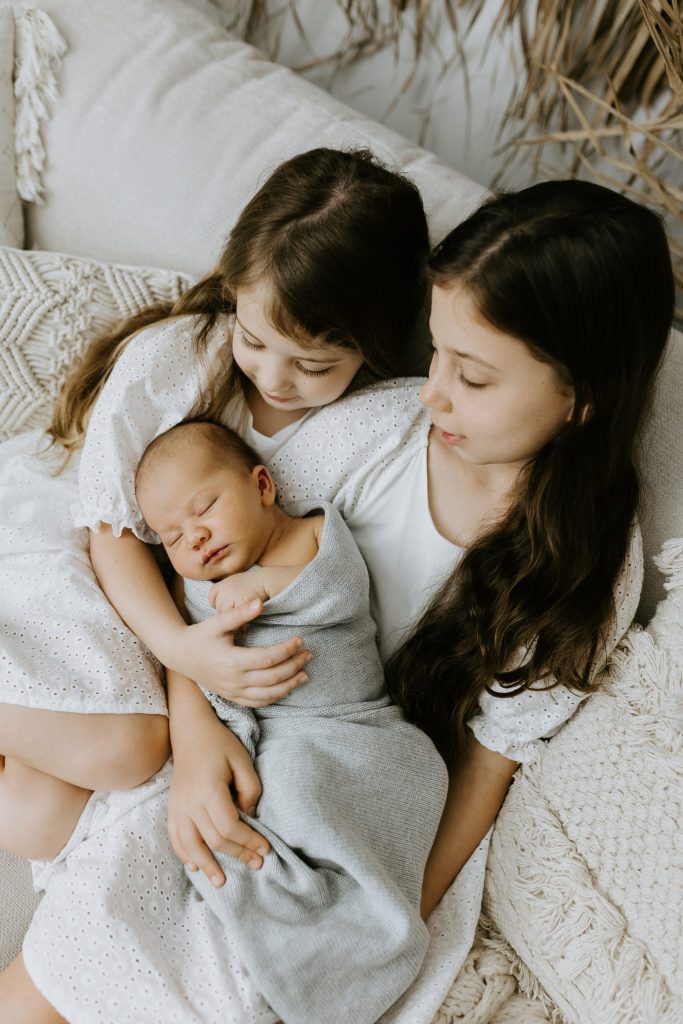 newborn baby maternity pregnancy family photographer photography photos gold coast brisbane Winni & Mini Photography tanha upper coomera pindara