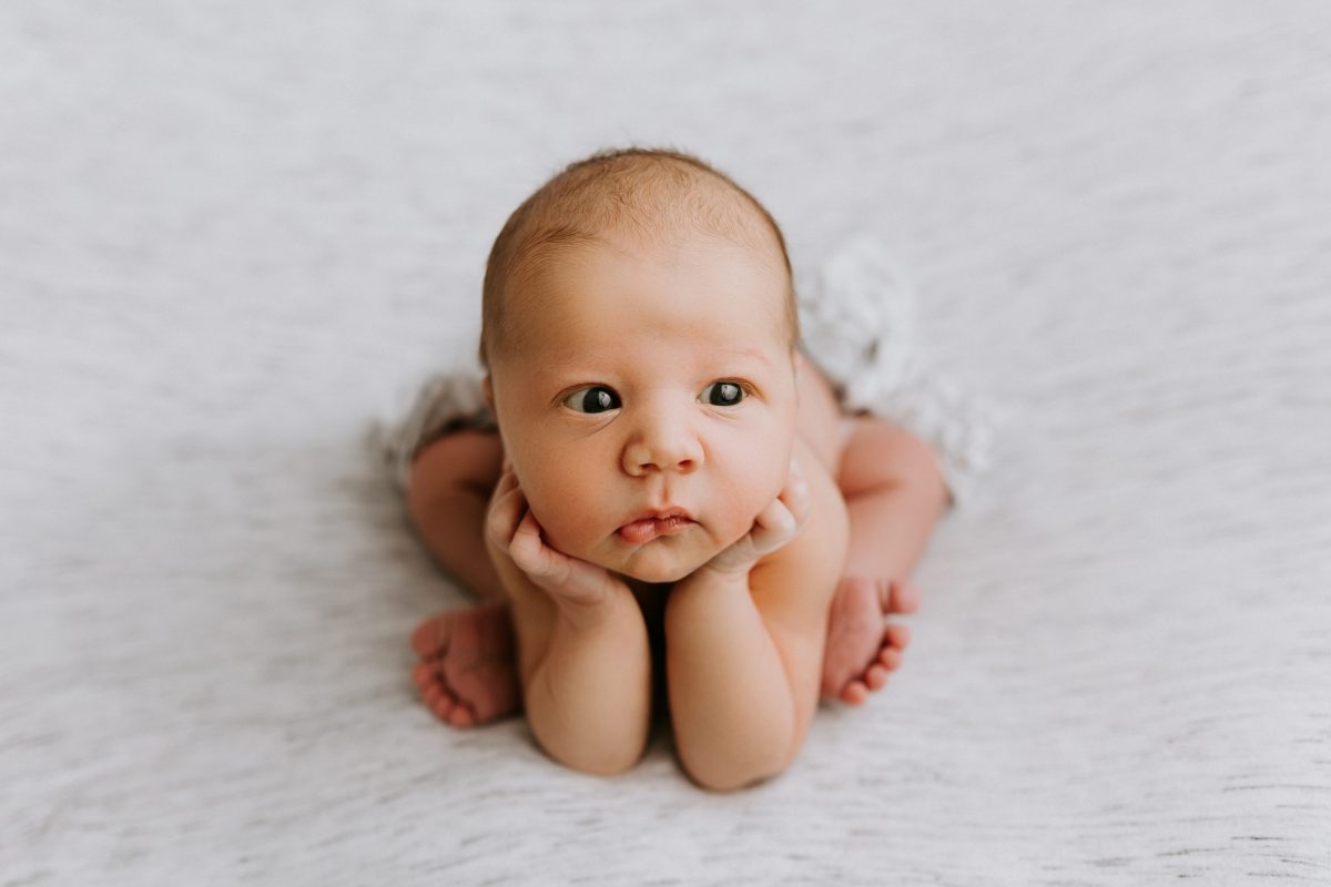 newborn baby maternity pregnancy family photographer photography photos gold coast brisbane Winni & Mini Photography tanha upper coomera pindara