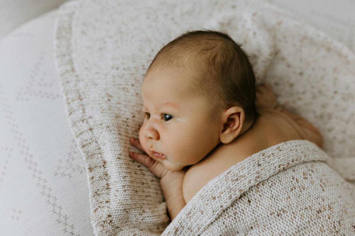 newborn baby maternity pregnancy family photographer photography photos gold coast brisbane Winni & Mini Photography tanha upper coomera pindara