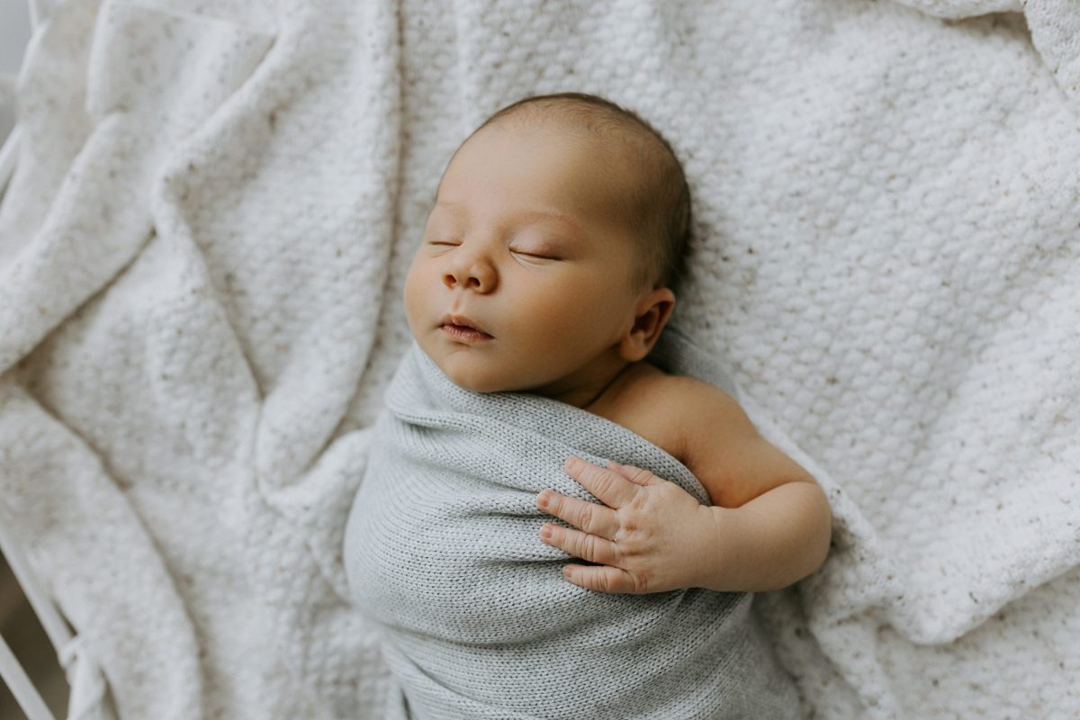 newborn baby maternity pregnancy family photographer photography photos gold coast brisbane Winni & Mini Photography tanha upper coomera pindara