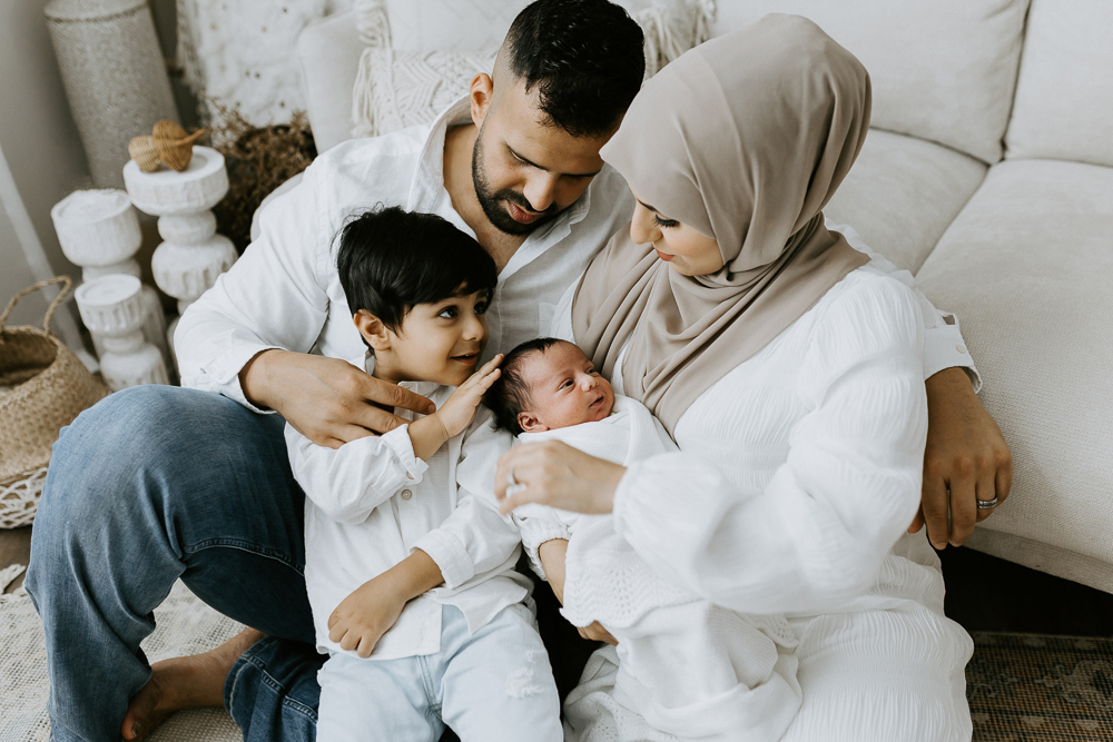 newborn baby maternity pregnancy family photographer photography photos gold coast brisbane Winni & Mini Photography tanha upper coomera pindara