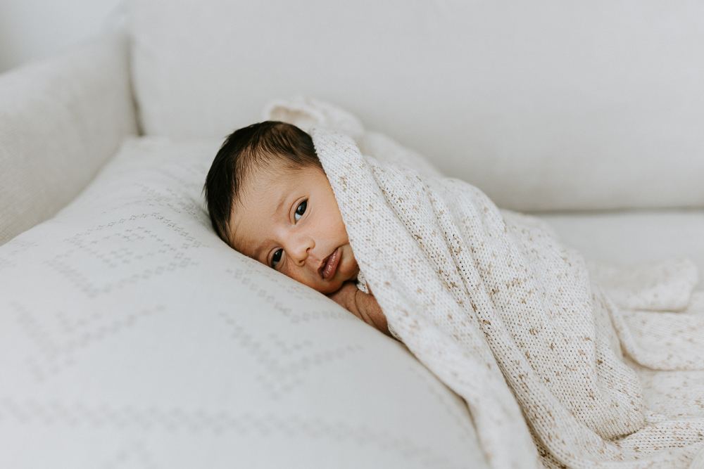 newborn baby maternity pregnancy family photographer photography photos gold coast brisbane Winni & Mini Photography tanha upper coomera pindara