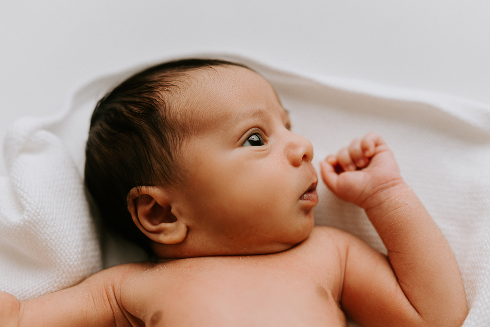 newborn baby maternity pregnancy family photographer photography photos gold coast brisbane Winni & Mini Photography tanha upper coomera pindara