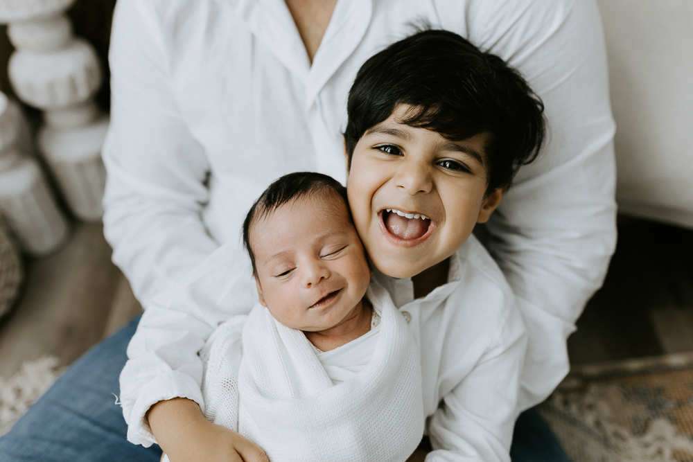 newborn baby maternity pregnancy family photographer photography photos gold coast brisbane Winni & Mini Photography tanha upper coomera pindara