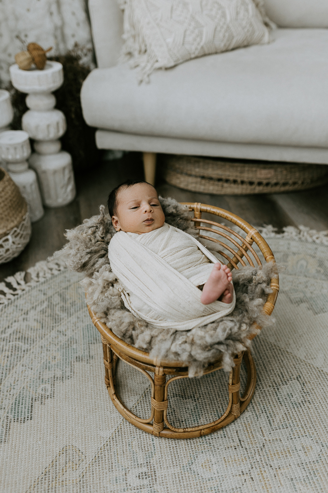 newborn baby maternity pregnancy family photographer photography photos gold coast brisbane Winni & Mini Photography tanha upper coomera pindara