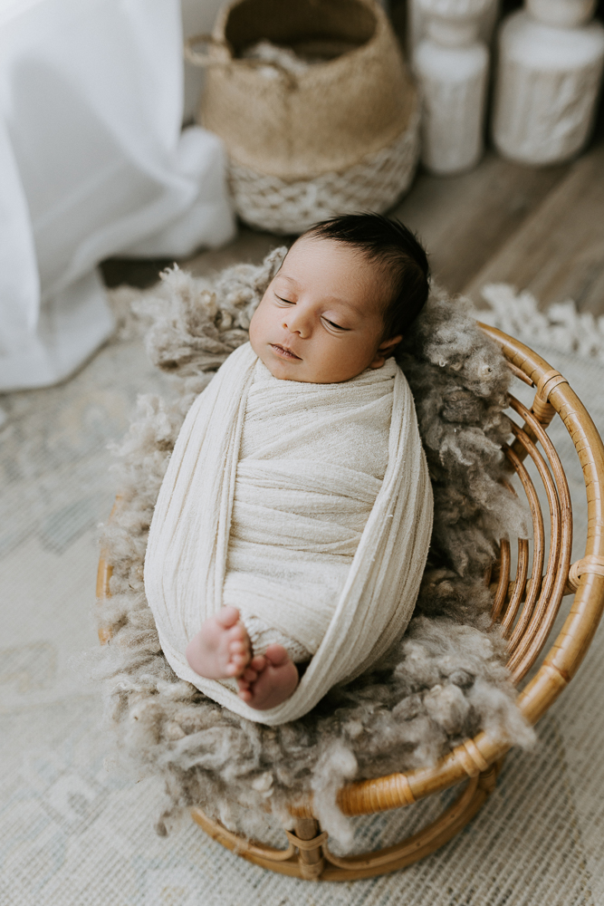 newborn baby maternity pregnancy family photographer photography photos gold coast brisbane Winni & Mini Photography tanha upper coomera pindara