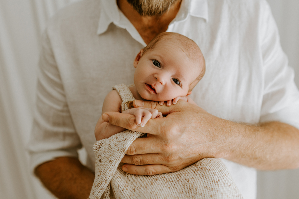 newborn baby maternity pregnancy family photographer photography photos gold coast brisbane Winni & Mini Photography tanha upper coomera pindara