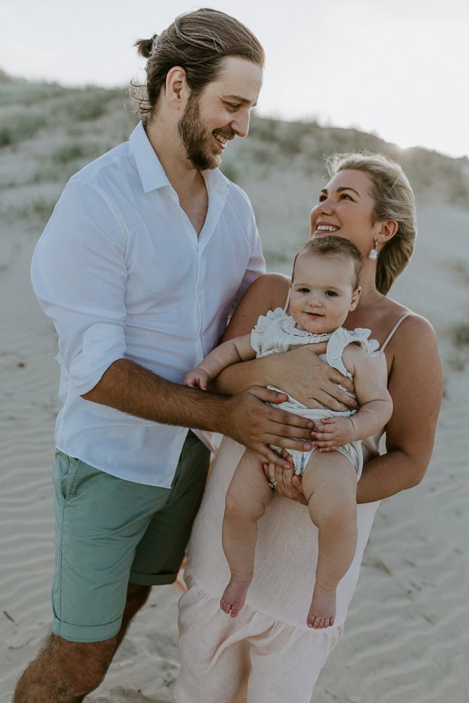 newborn baby maternity pregnancy family photographer photography photos gold coast brisbane Winni & Mini Photography tanha upper coomera pindara