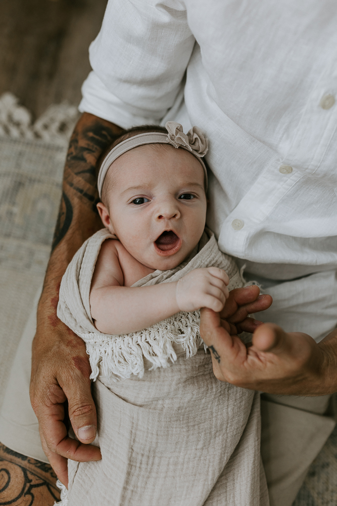 newborn baby maternity pregnancy family photographer photography photos gold coast brisbane Winni & Mini Photography tanha upper coomera pindara