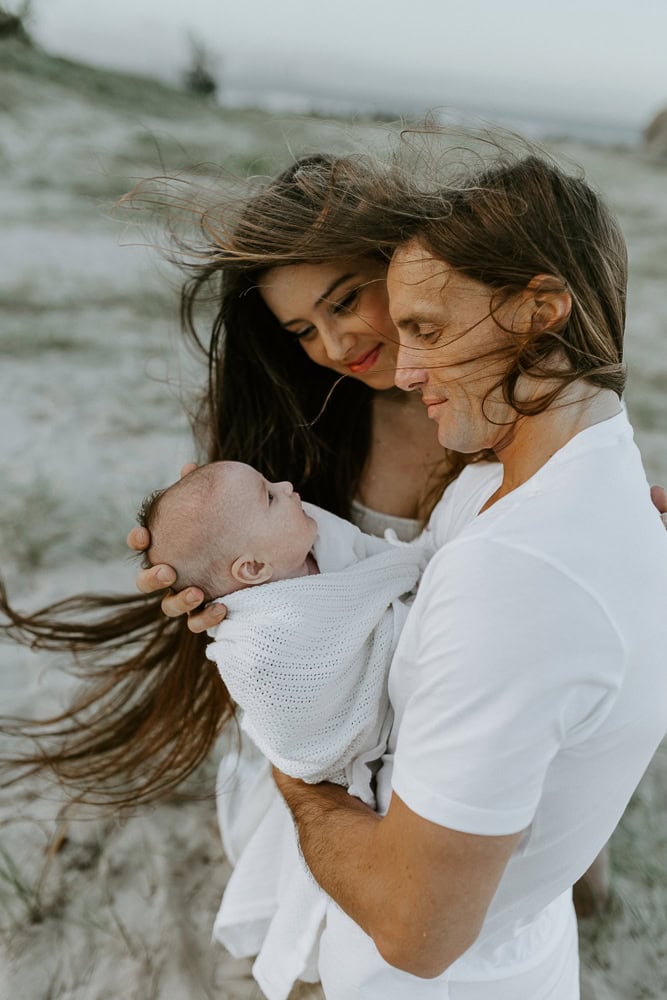 newborn baby maternity pregnancy family photographer photography photos gold coast brisbane Winni & Mini Photography tanha upper coomera pindara