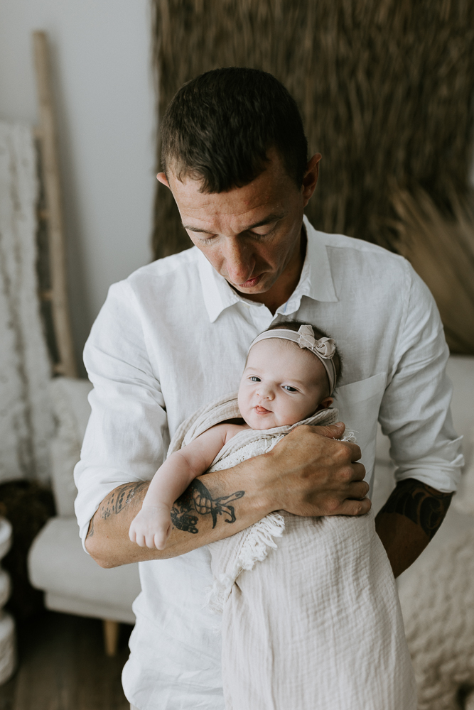 newborn baby maternity pregnancy family photographer photography photos gold coast brisbane Winni & Mini Photography tanha upper coomera pindara