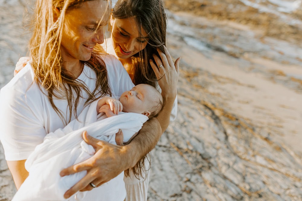 newborn baby maternity pregnancy family photographer photography photos gold coast brisbane Winni & Mini Photography tanha upper coomera pindara