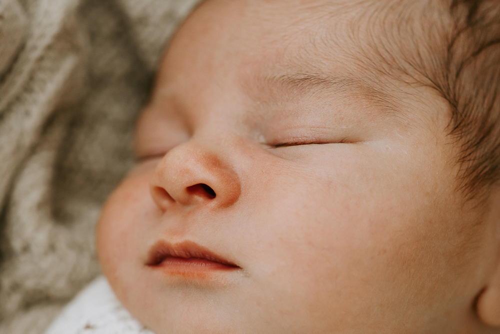 newborn baby maternity pregnancy family photographer photography photos gold coast brisbane Winni & Mini Photography tanha upper coomera pindara