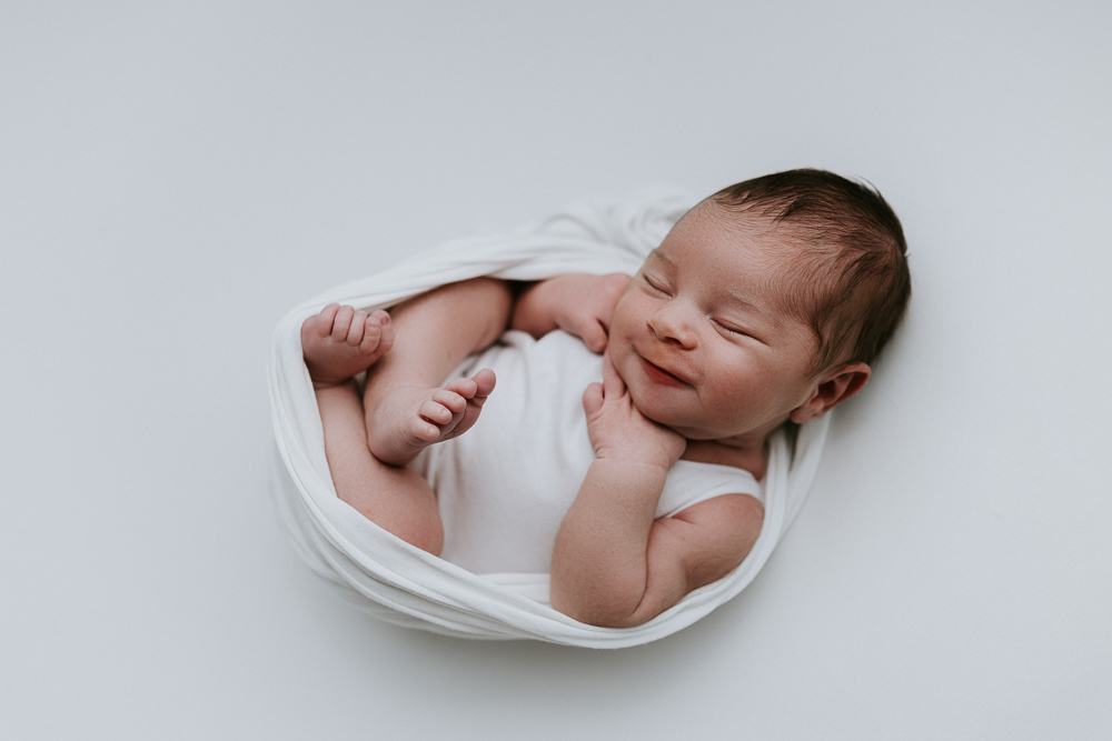 newborn baby maternity pregnancy family photographer photography photos gold coast brisbane Winni & Mini Photography tanha upper coomera pindara