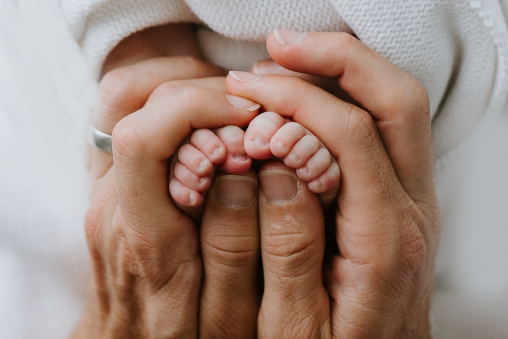 newborn baby family child pregnancy maternity birth toddler photos photography photographer photographs gold coast brisbane pindara mater mothers babies infant Winni & Mini Photography tanha-1