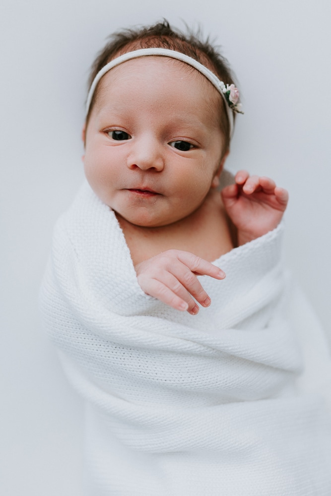 newborn baby family child pregnancy maternity birth toddler photos photography photographer photographs gold coast brisbane pindara mater mothers babies infant Winni & Mini Photography tanha-1