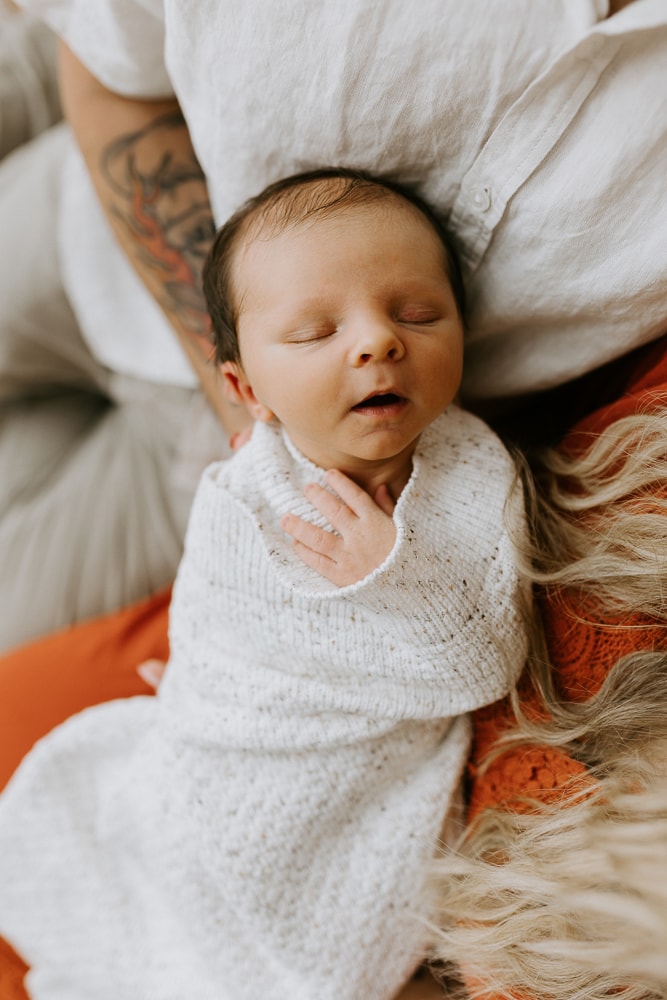 newborn baby family maternity pregnancy photos photographer photography Winni & Mini Photography Upper Coomera Brisbane Gold Coast children beach session pindara mater mothers